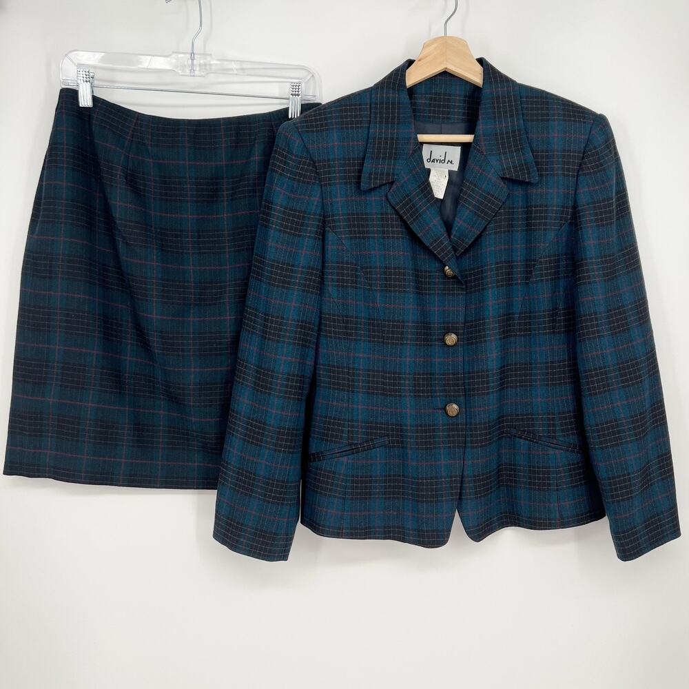 Vtg David N Wool Blend Skirt Suit 2 pc Set Womens Fit M Blue Black Plaid Blazer